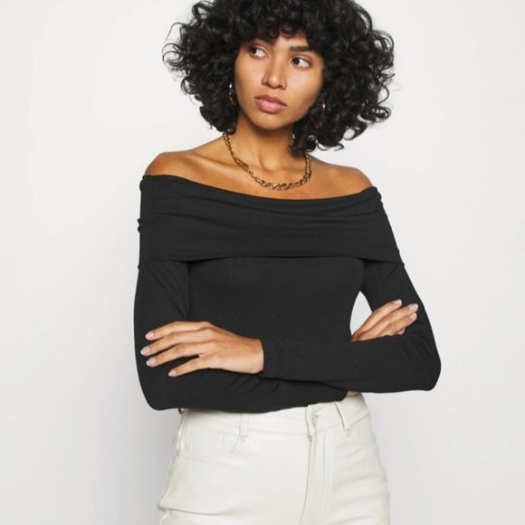Vero Moda Tops - NWOT Vero Moda vmpanda Off The Shoulder Long Sleeve Top
